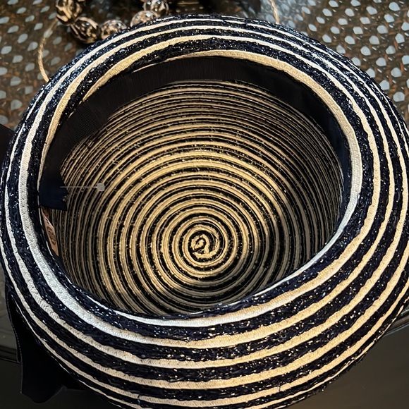 Vintage woman’s derby hat EUC Classy - Picture 5 of 6